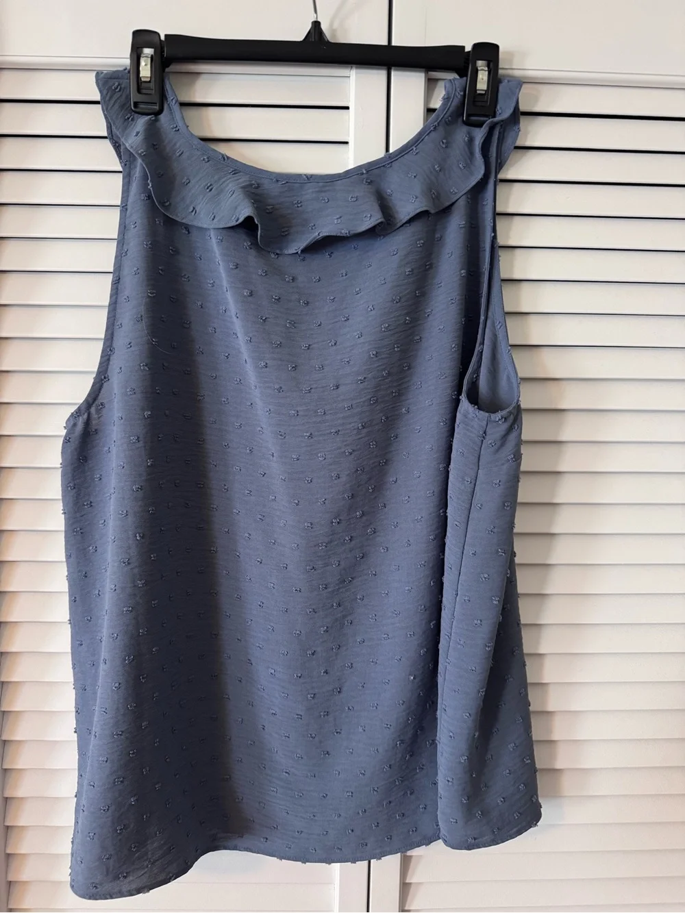 LC Lauren Conrad Blue Ruffle Front Sleeveless blouse - Picture 3 of 3